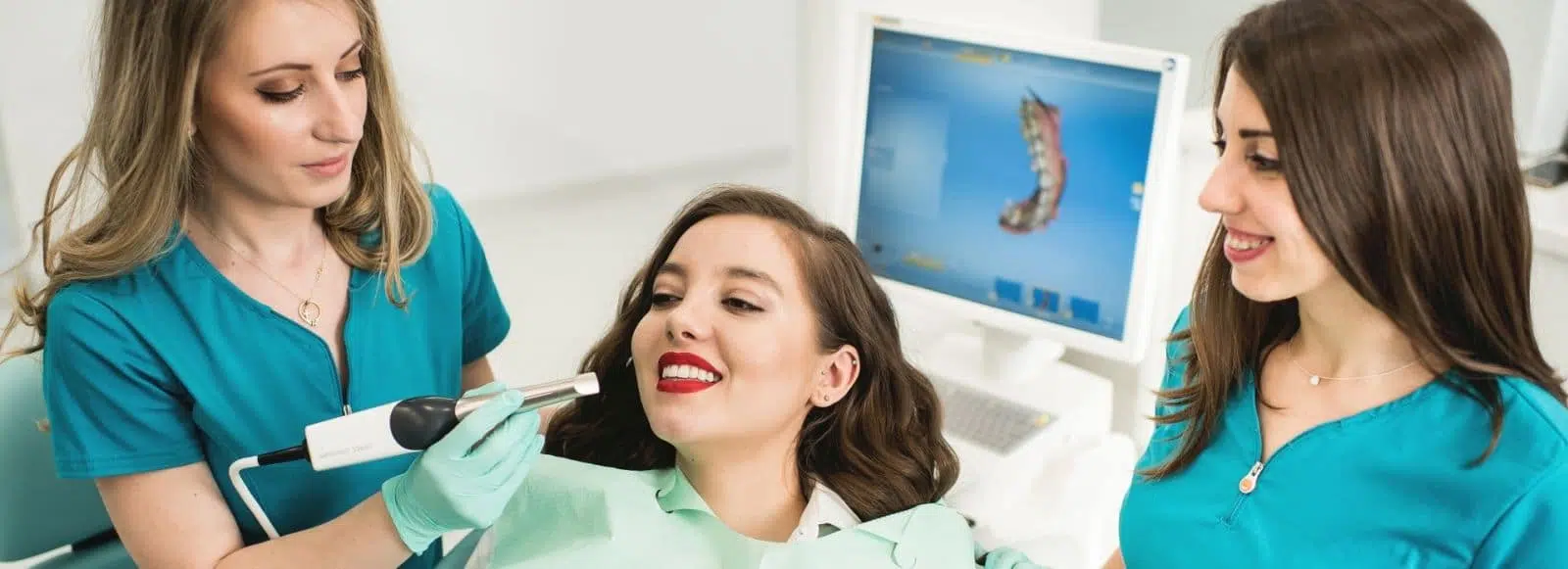 Lucrari, coroane, punti si proteze dentare provizorii