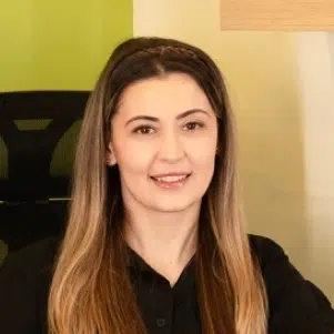 Roxana - Customer Care